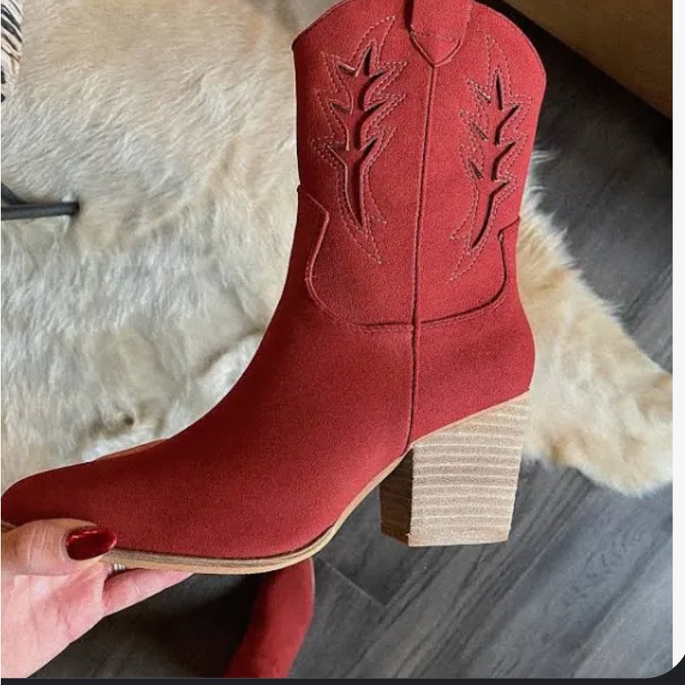 Red spin me around cowboy boots